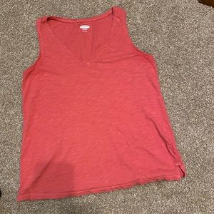 Old Navy Everywhere tank. Will negotiate on price!